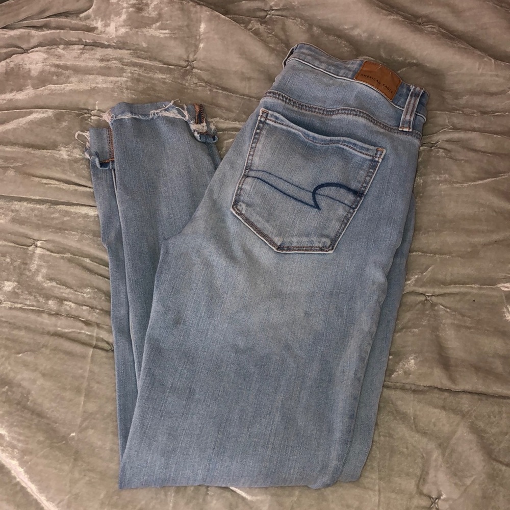 Light wash jeggings